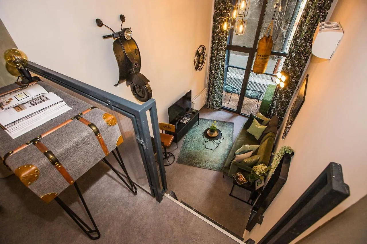 Urbanjungle - Your Trendy Loft In Central Budapest 0*,  Hungary